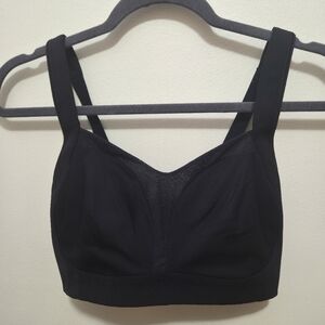 Lululemon Ta Ta Tamer III Black Sports Bra Size Small